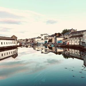 Meet your Posher, Casey